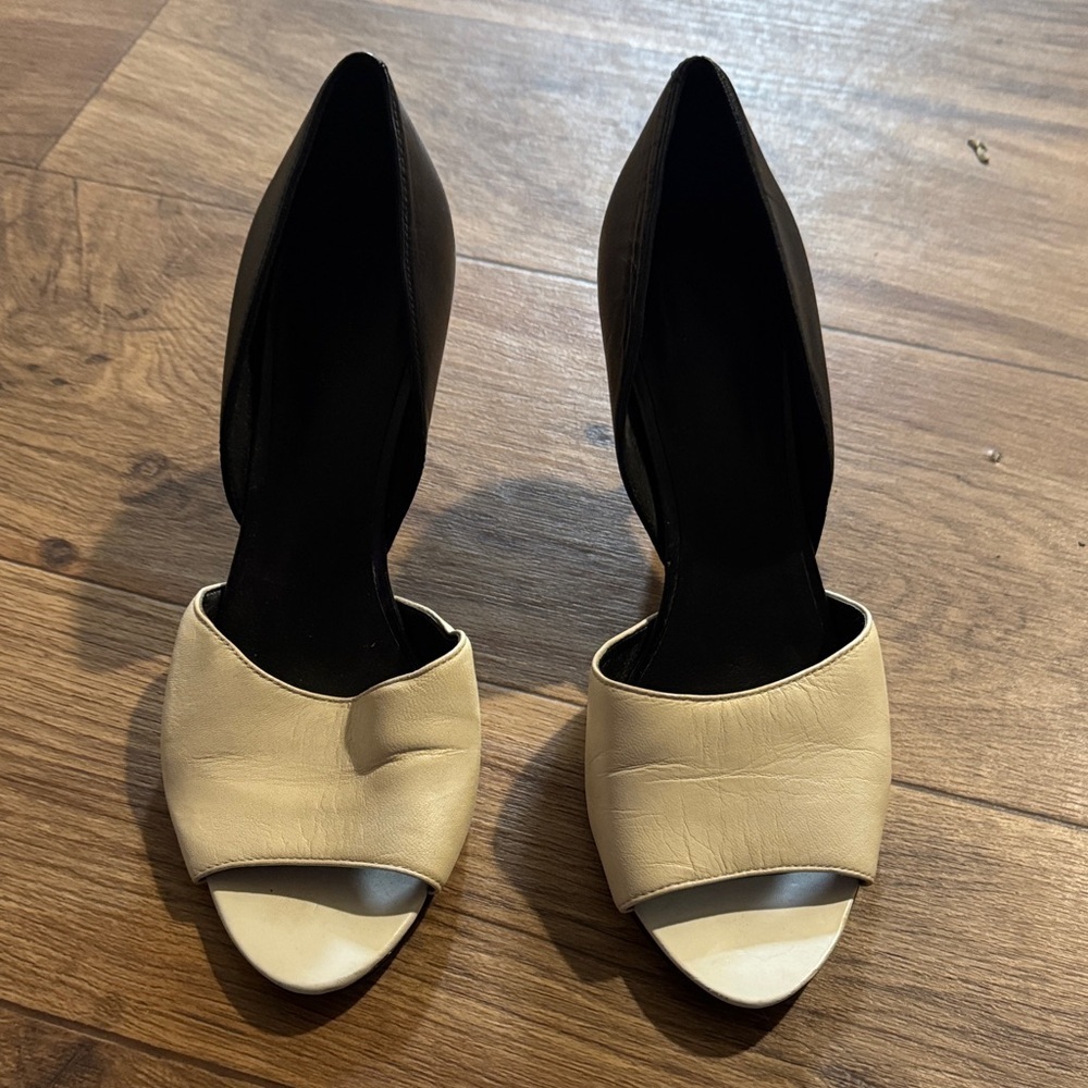 Nine West Two-Tone Black and Cream Peep-Toe Heels
